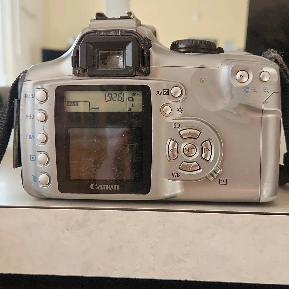 Canon Digital Rebel EOS